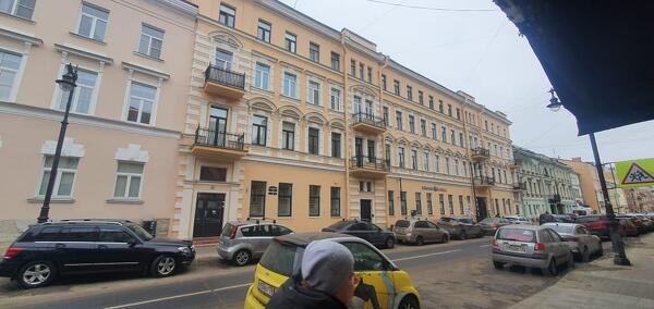 ПСН 108.3 кв.м. на первом этаже в историческом здании