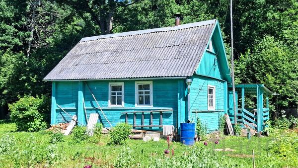 Дом 50 м² на участке 16 сот.