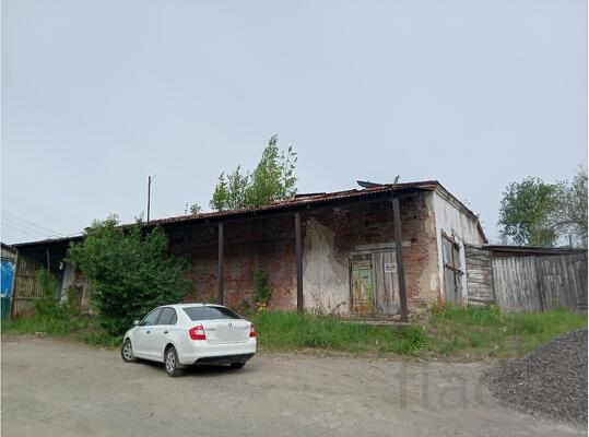 Гараж, > 30 м²