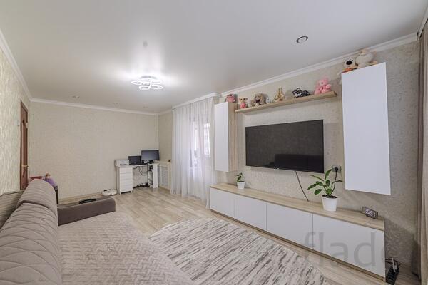 2-к квартира, 54 м², 5/5 эт.
