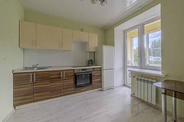 1-к квартира, 33 м², 1/10 эт.