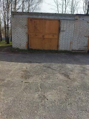 Гараж, > 30 м²