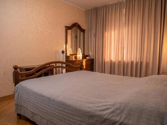 3-к квартира, 87 м², 1/10 эт.
