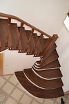 Изготовление и монтаж деревянных лестниц. 